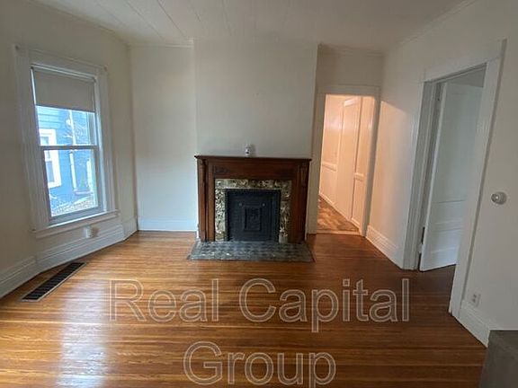 4th image of 26 Edmonds St