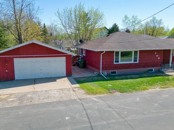 402 E 44th St, Hibbing, MN 55746