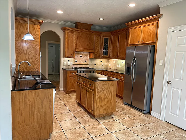 15480 Constellation Cir W — Photo 11