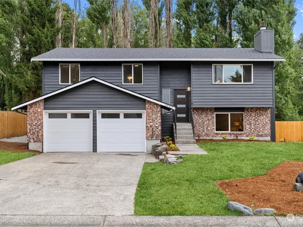 20412 73rd Court NE, Kenmore, WA 98028