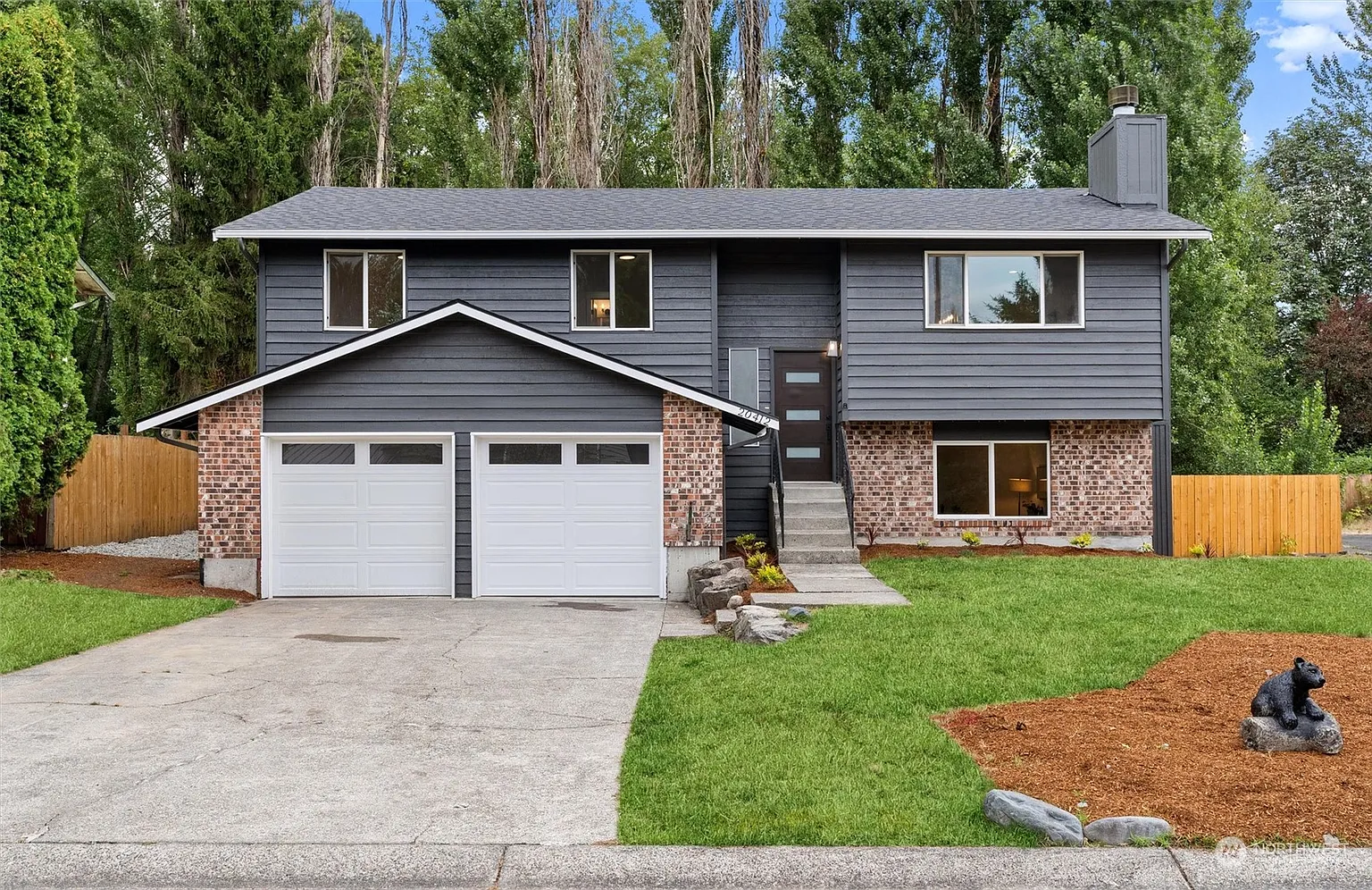 20412 73rd Court NE photo 1