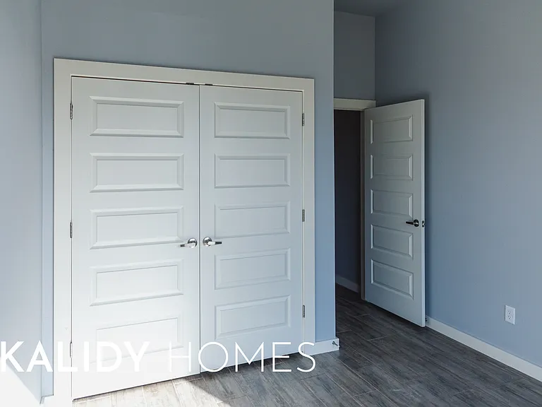 504 Remington Ave — Photo 22