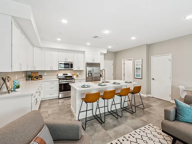 KSB - Santa Fe Townhomes — Photo 46