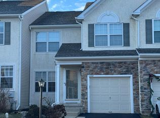 1448 Sweetbriar Dr, Jamison, PA 18929