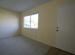 6471 N Cornell Cir, Moorpark, CA 93021