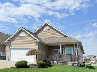 6245 Hayfield Cir, Erie, PA