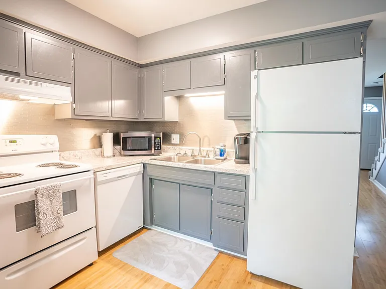 510 Lancaster Ave — Photo 4