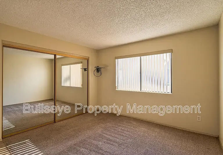 18624 N 93rd Ave — Photo 6