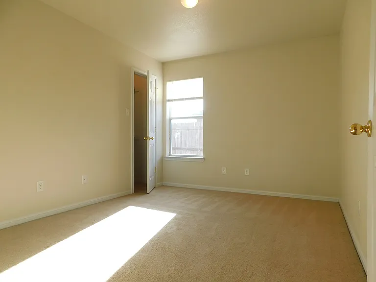 368 Nolan Ridge Dr #B — Photo 16