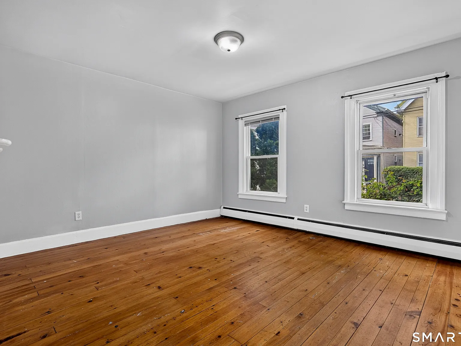 2 bed, 1.0 bath, 1672 sqft, $2,100 — Photo 4