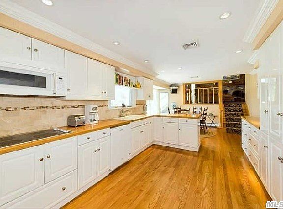 5th image of 2856 Lee Pl
