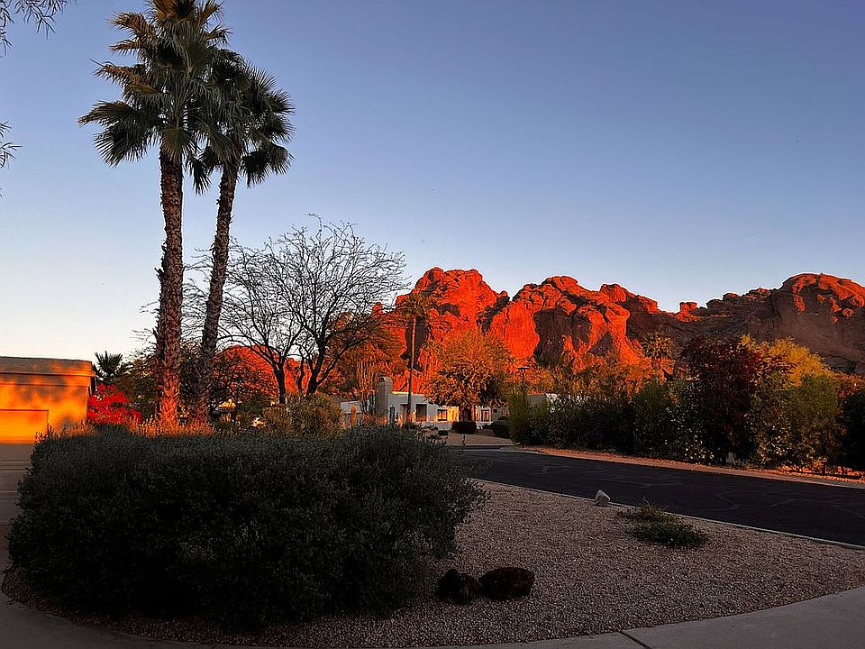 Front - View from Front Yard