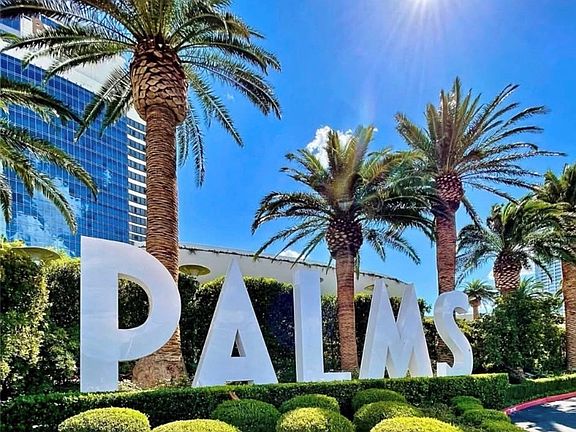 3rd image of 4381 W Flamingo Rd #1922