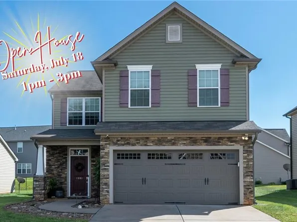 1391 Land Grove Dr, Kernersville, NC 27284