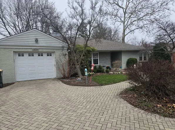(undisclosed Address), Park Ridge, IL 60068