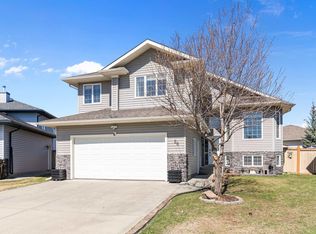 28 Woods Pl, Leduc, AB T9E8T1