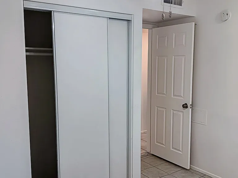 3rd bedroom or home office