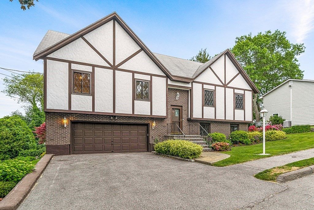 17 Gerald Rd, Marblehead, MA 01945 Zillow