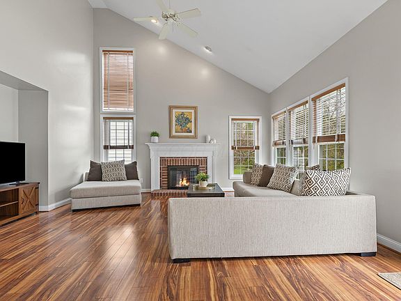 2nd image of 7300 Halcyon Pl