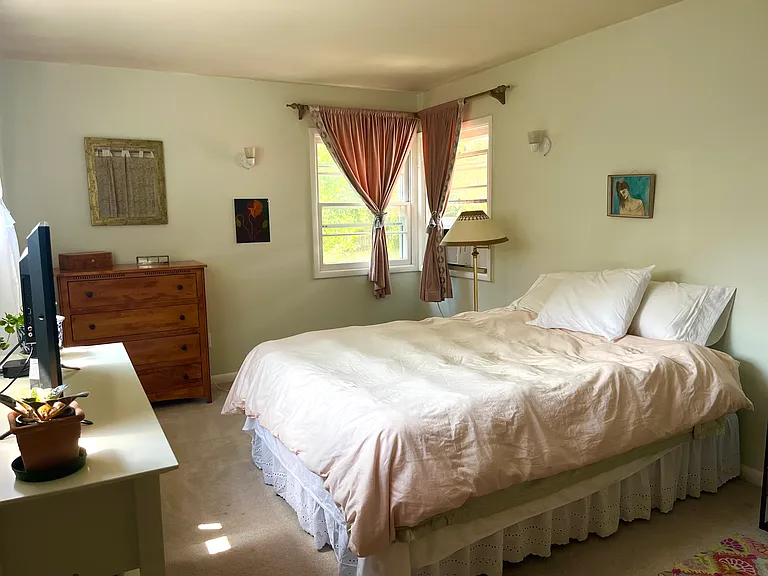 1215 NE 71st Ave — Photo 33