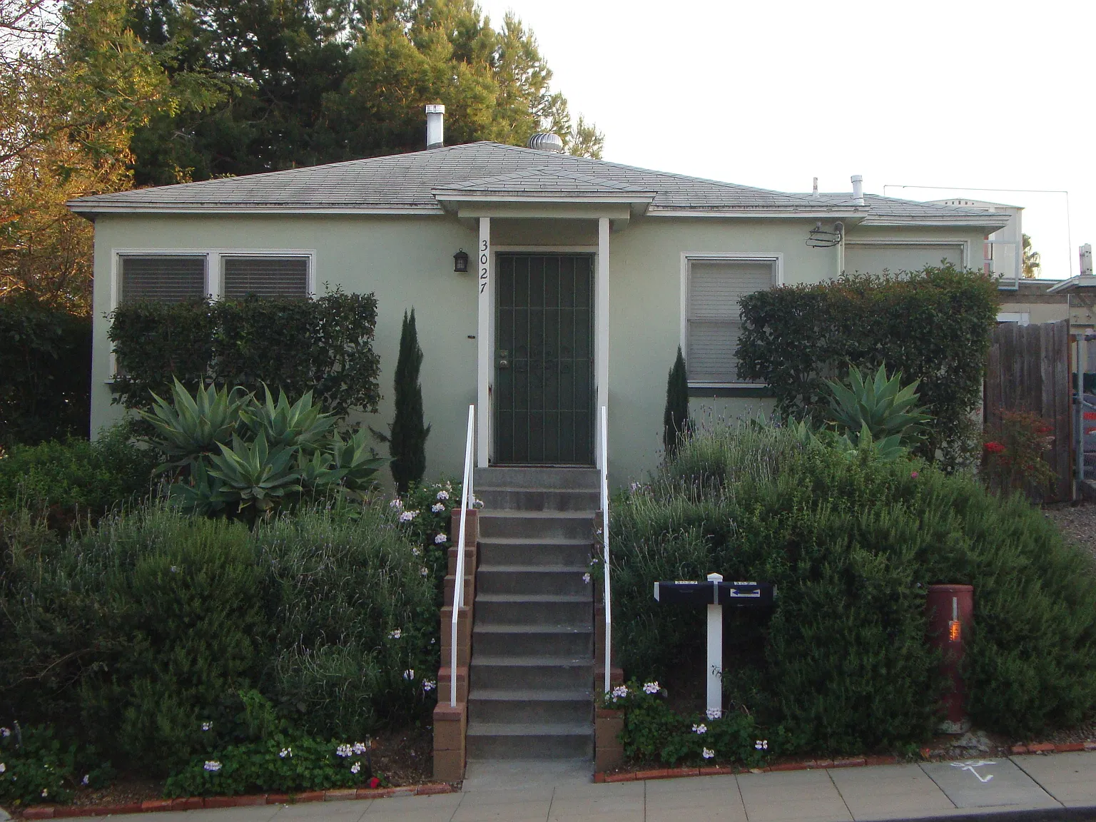1 bed, 500 sqft, $2,125 — Photo 1
