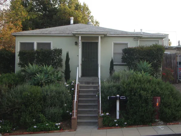 3027 Elm St, San Diego, CA 92102