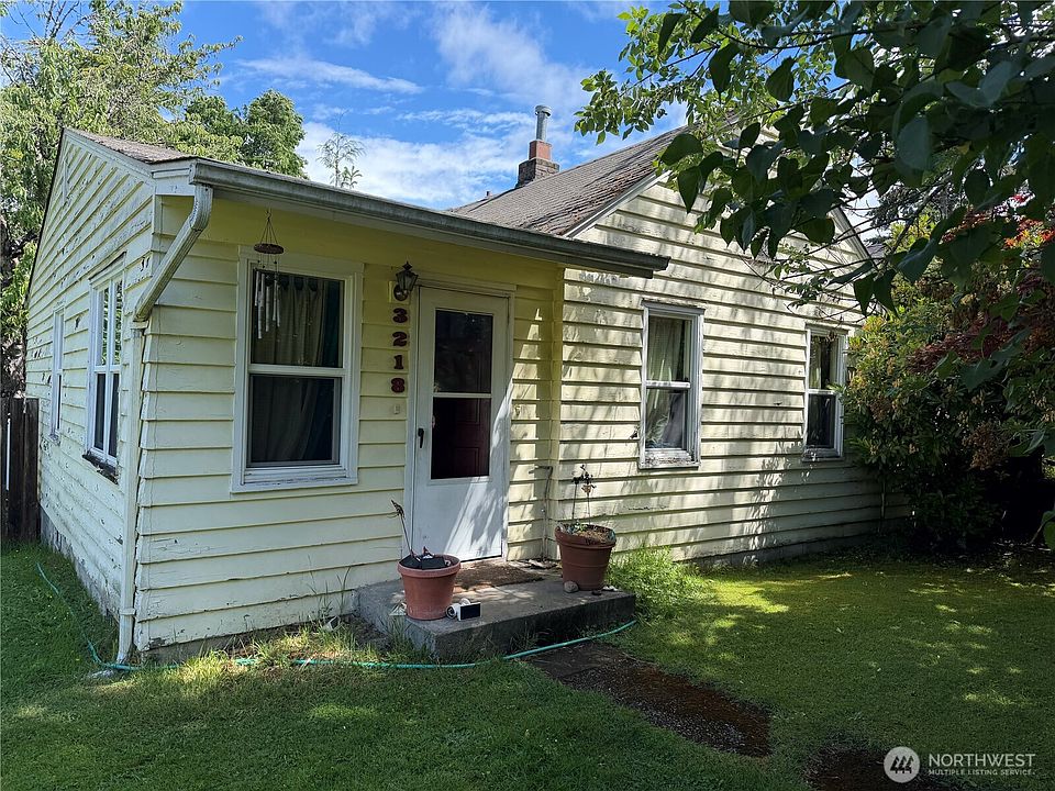 1st image of 3218 NE 97th Street