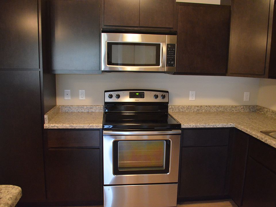 2nd image of 1021 Acker Ln APT 115