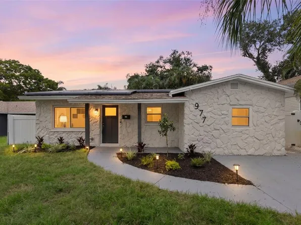 977 27TH AVENUE S, ST PETERSBURG, FL 33705