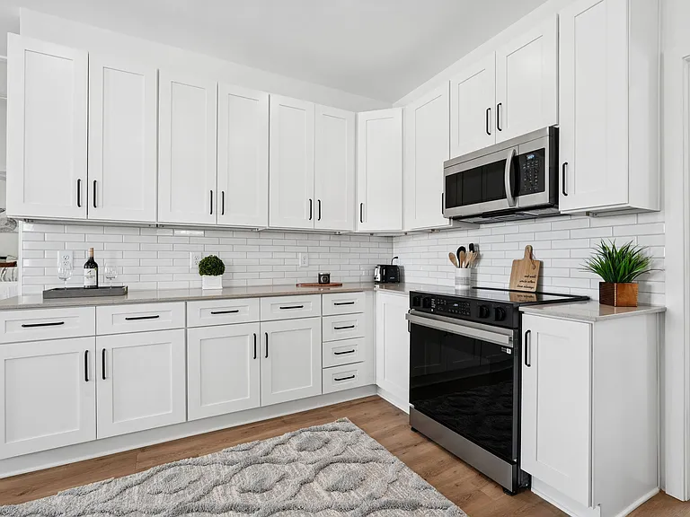 Hamlet Huntersville - Homes & Townhomes for Rent — Photo 20