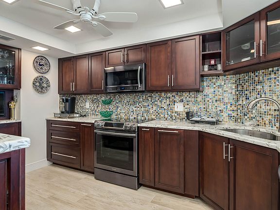 Home For Sale In Lands Of President