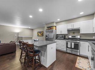 14 Morningdale Cir, Madison, WI 53717