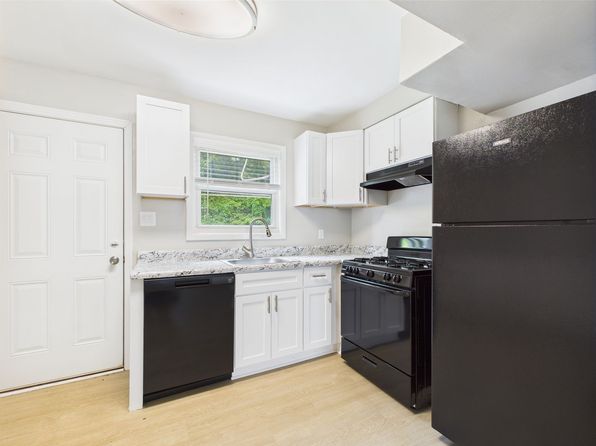 10 W 27th St #L