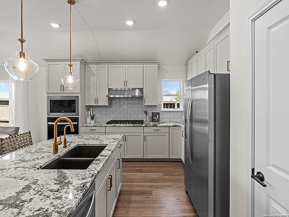 6th image of this home