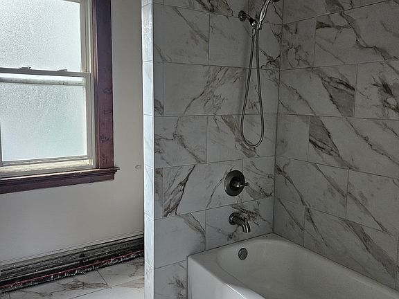 4th image of 48 Poplar St #3