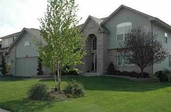 1st image of 1024 Greenbriar Dr