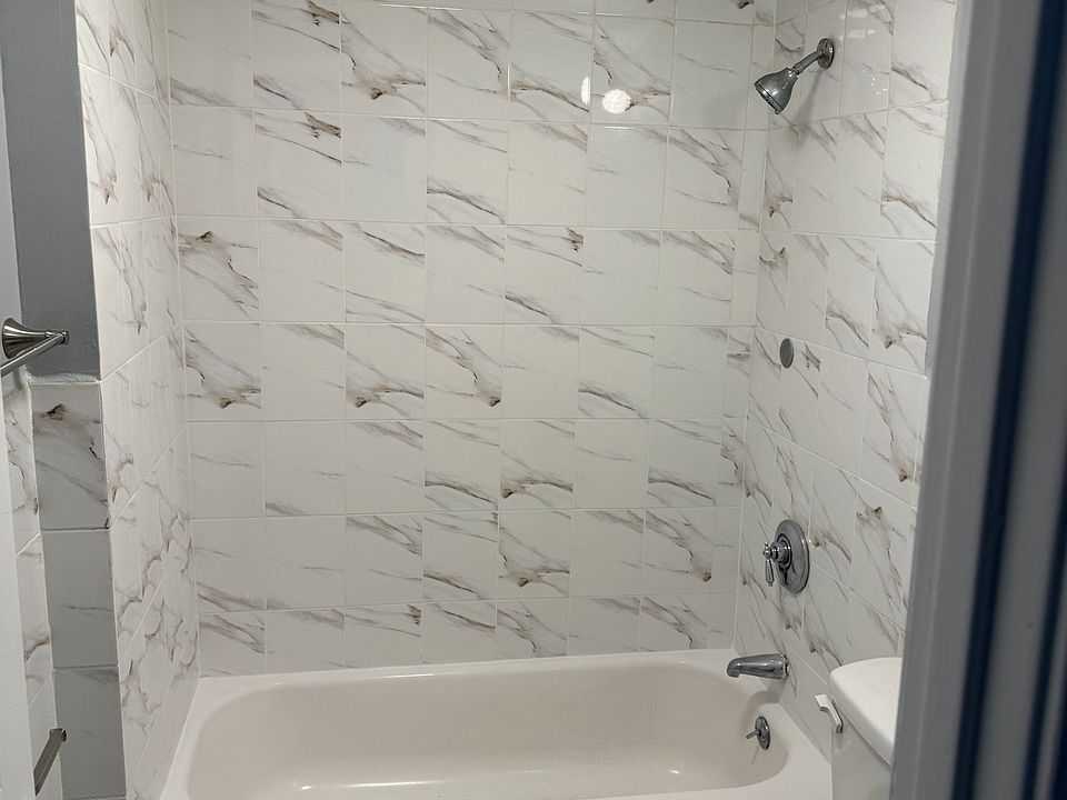 1st image of 36 Burlington Ave APT 23