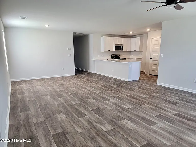 1206 Black Kite Ct SW — Photo 5