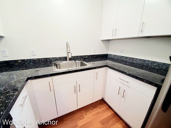 5th image of 1013 El Camino Real APT 1