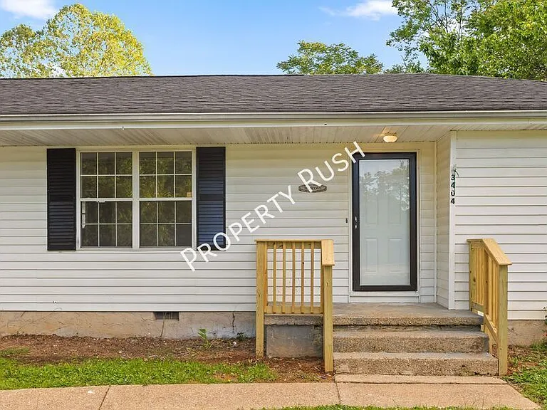 3404 Frawley St — Photo 5