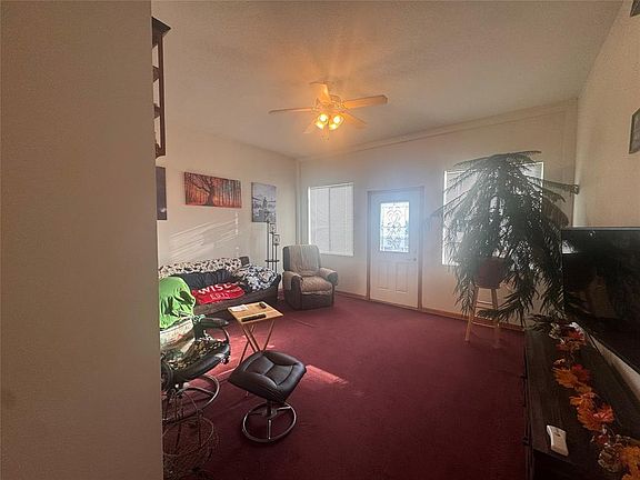 5th image of 505 Main Street