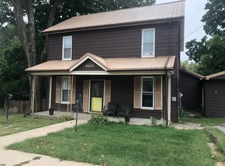 460 Elm St, Hamilton, IL 62341