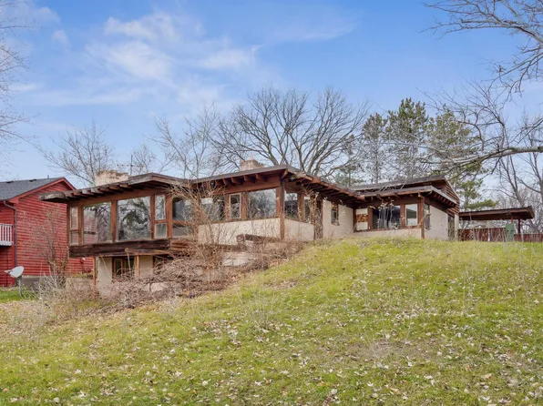 16201 Hilltop Rd, Eden Prairie, MN 55347