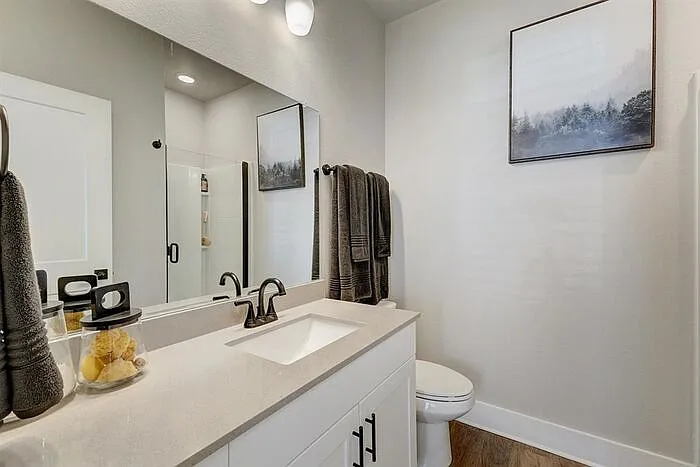 4604 Colosseum Way — Photo 32