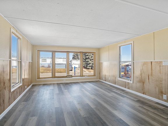 4th image of 406 31st Ave SE #43