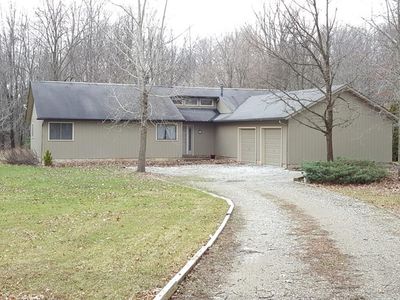 8394 Fair Rd, Strongsville, OH, 44149