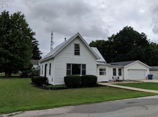 1720 Center St, Fremont, OH 43420
