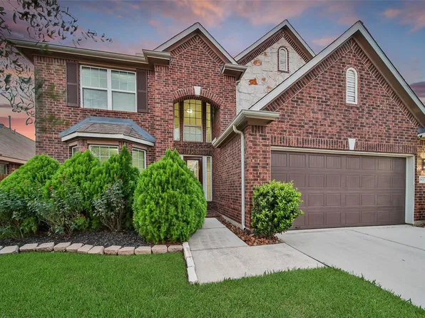 18003 Tall Chestnut St, Cypress, TX 77429
