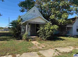 1928 Woodlawn Ave, Terre Haute, IN 47804