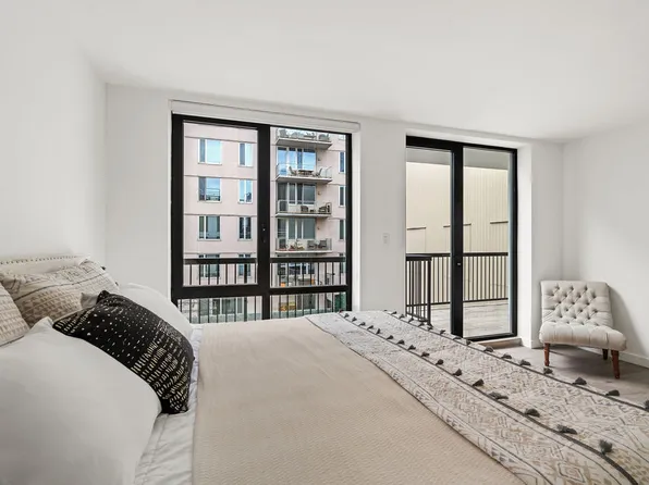 5-18 51st Avenue image 16 of 23